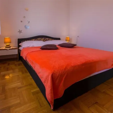 Fuer 6 Personen Ca 56 Qm In Jadranovo, Kvarner Bucht Crikvenica Und Umgebung Appartement *